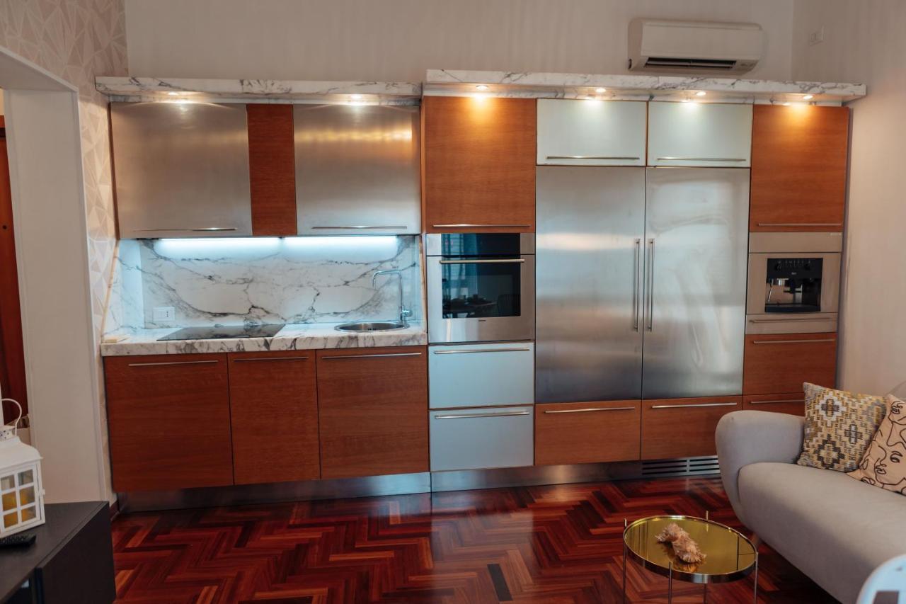 Suite 51 Luxury Home ペスカーラ エクステリア 写真